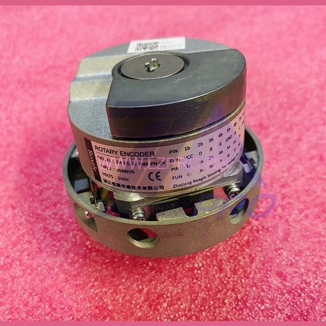 Энкодер 2048P/R 5VDC EROI52C-2048-PN-5V