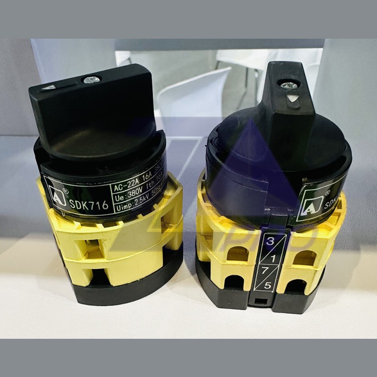 Переключатель SDK716-2