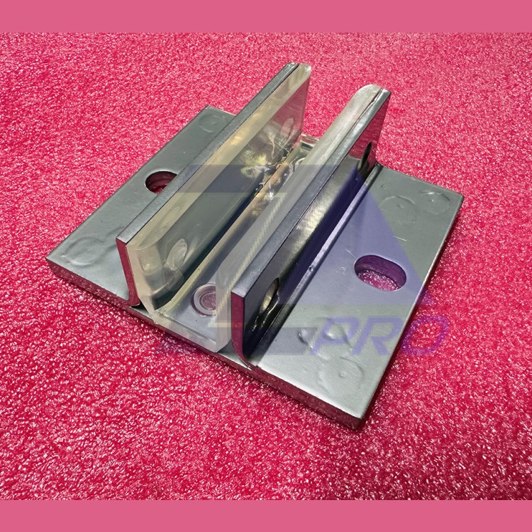 Башмак с вкладышем противовеса L=100мм для направляющей T=16мм XIZI Otis