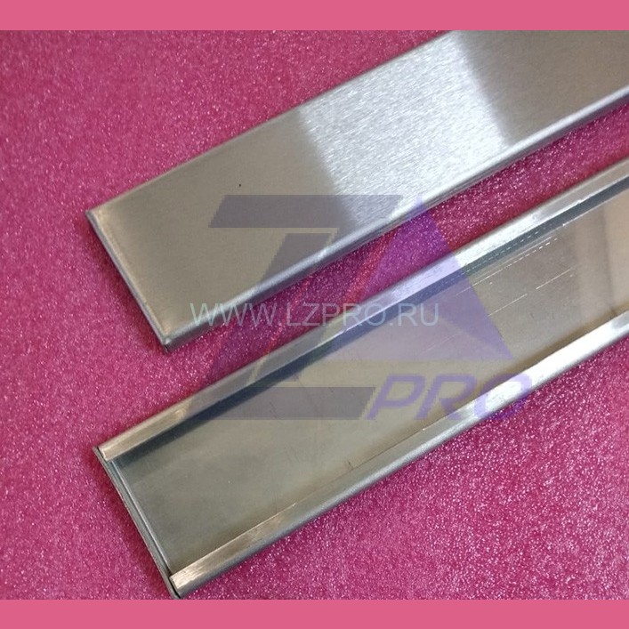 Плинтус кабины L-413 мм нерж.сталь шлиф. ZAA402DV