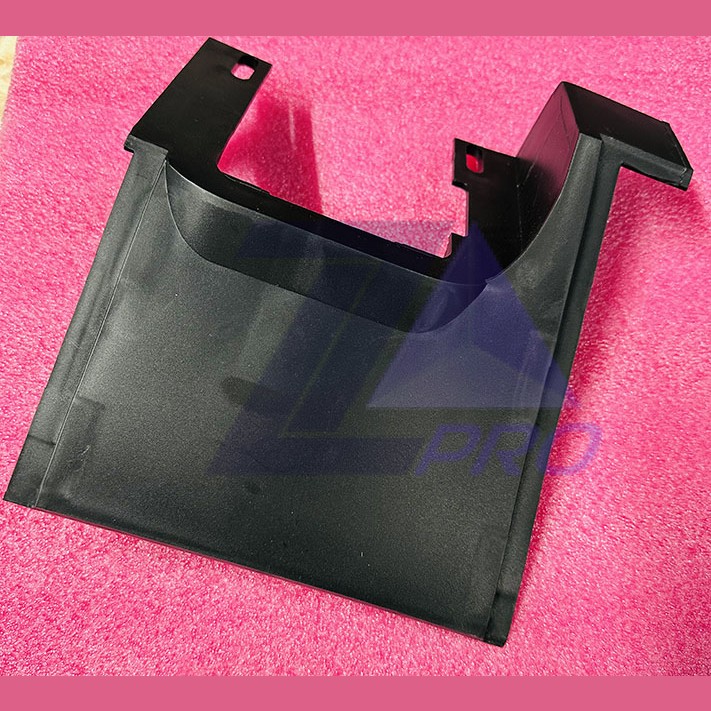 Панель фронтальная (обрамление) устья поручня правая 506NCE/606NCT GAB438BNX3 Otis