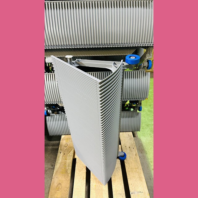 Ступень эскалатора 1000мм RAL серая без демаркационных линий R7 405139 9300 Schindler