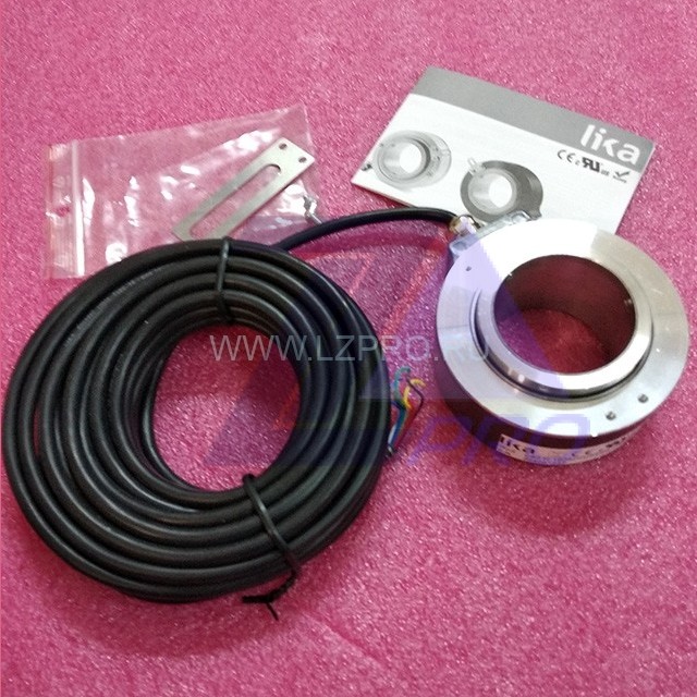 Датчик угла поворота инкрементальный C82-H-1024ZCU444PL7/S509F Lika Italy