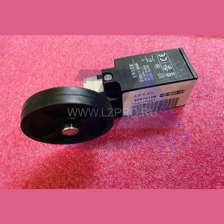 Выключатель с роликом d-50 мм TAA177BD1 Otis