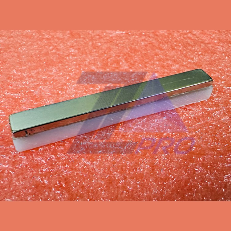 Магнитный шунт дверей шахты и кабины ZAA233CAA1 Otis