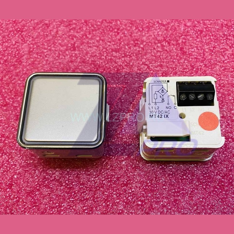 Кнопочный модуль без символов красная подсветка MT42 IX Schaefer