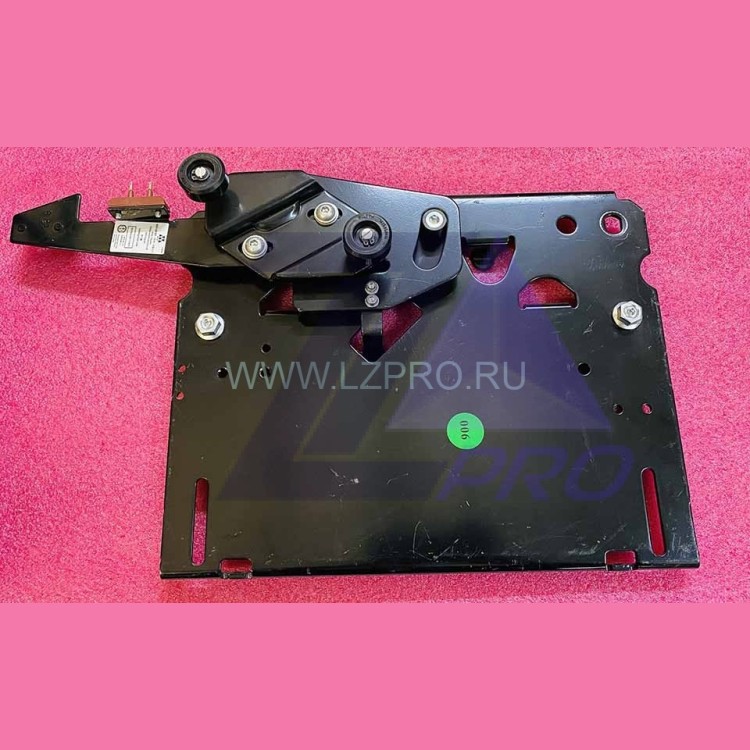 Каретка ДШ в сборе с замком OP-900mm 3215 Augusta Wittur