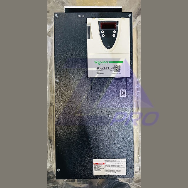 Частотный преобразователь 22kW 48A Altivar LIFT ATV71LD48N4Z Schneider Electric