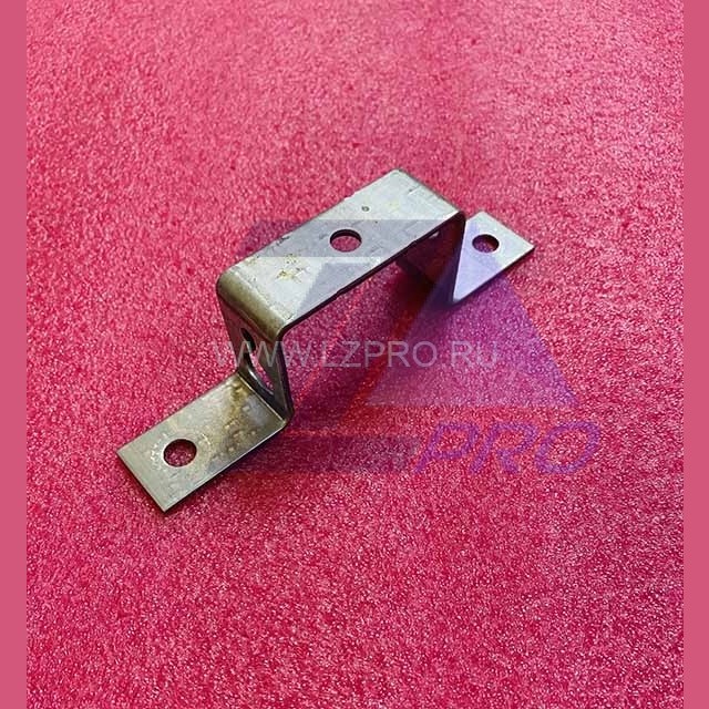 Кронштейн крепления тросика связи створок ДШ Otis