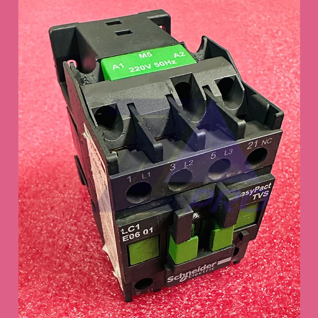 Контактор 220V 1NC LC1E0601M5 Schneider Electric