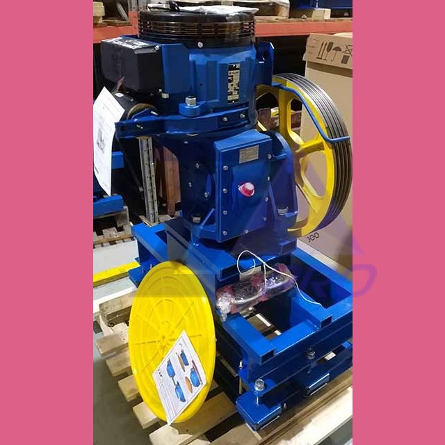 Лебедка лифтовая 13 VTR  ZAA9676B3