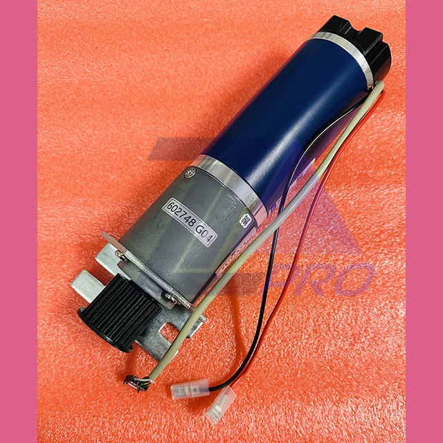 Электродвигатель привода дверей правый KM602748G04 Kone