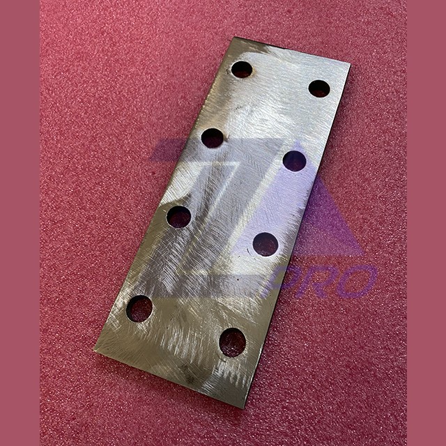 Планка стыковая L-215 мм b-80мм (8 отверстий d-13мм)  Otis