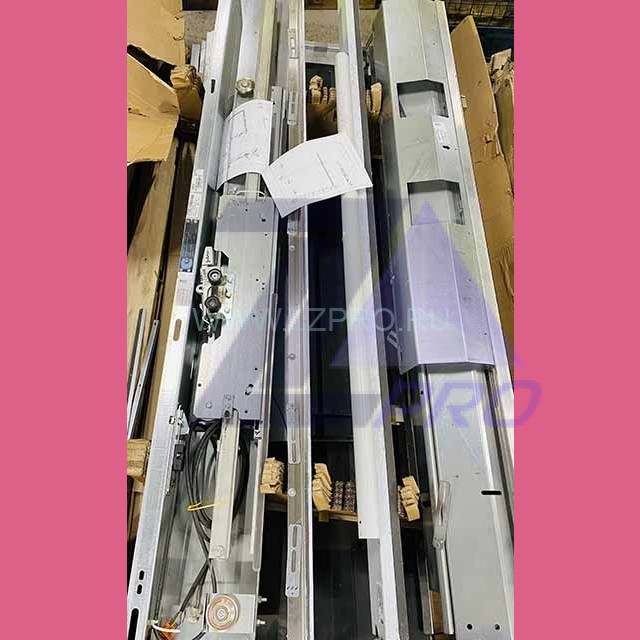 Комплект дверей шахты TECHNA TLD OP-1300xOPH-2100 мм  EI160R Right FAA363NE999 Otis