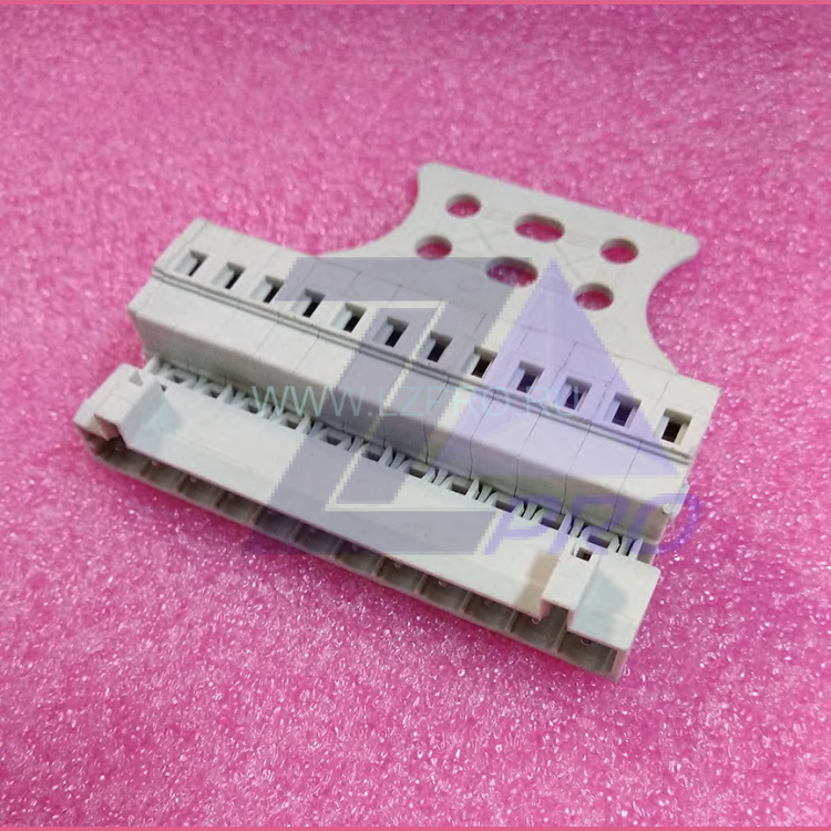 Разъем (розетка) 12-и контактный, шаг 5 мм, "папа" WAGO 231-612/102-000/035-000