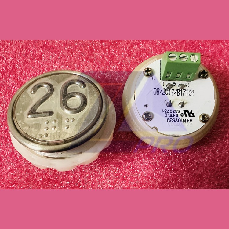 Кнопочный модуль с шрифтом Брайля 26 разъём под винт A4N107639 MA2D04-D-R-26 ЩЛЗ КМЗ