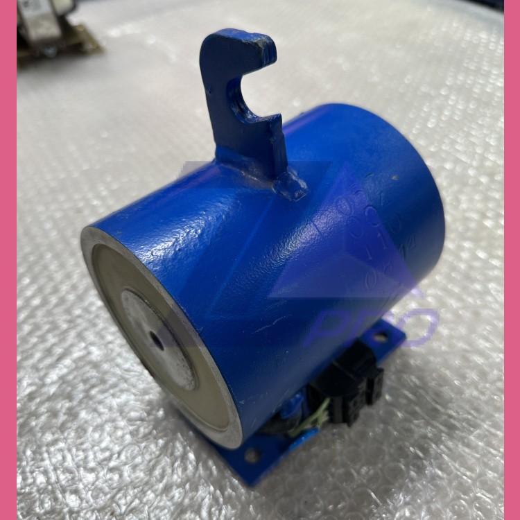 Магнит тормоза в сборе (110V) ZAA330AP1 (L-130 мм)