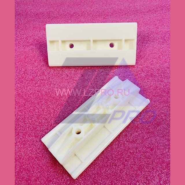 Вкладыш направляющей поручня эскалатора 120x55x26mm XAA385AJ1 Otis