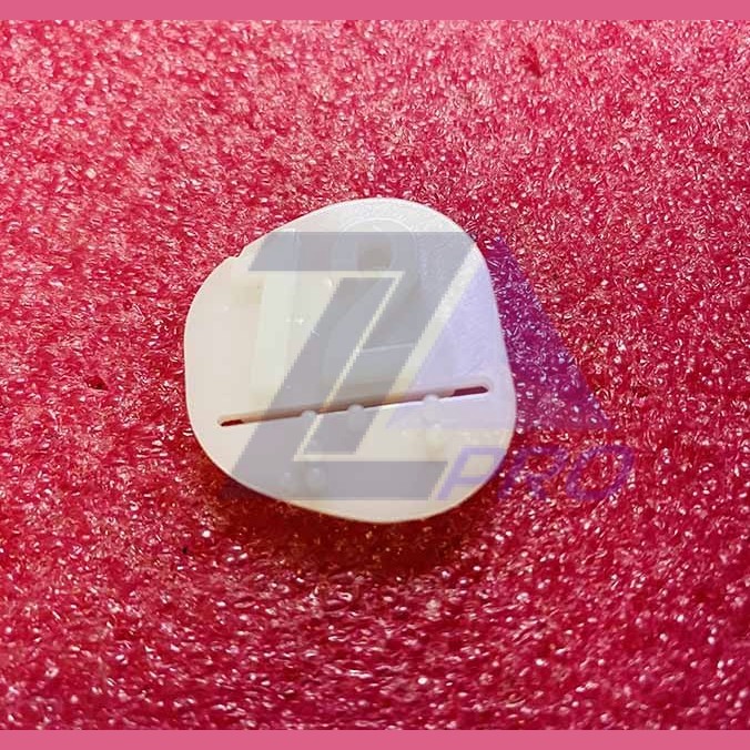 Вставка '12' MAA251D112 Otis