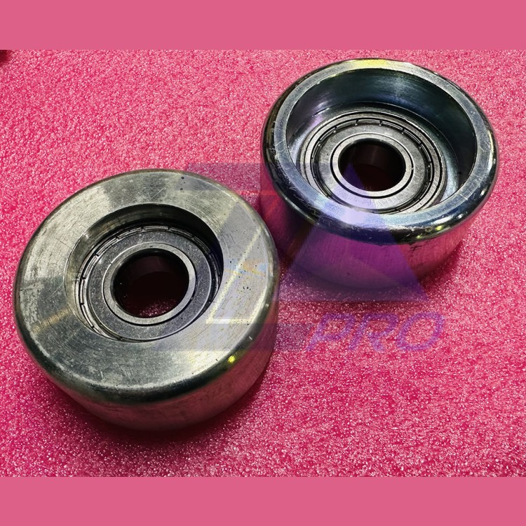 Ролик направляющий поручня эскалатора металлический D=75 мм W=36 мм d=20 мм 405523 Schindler