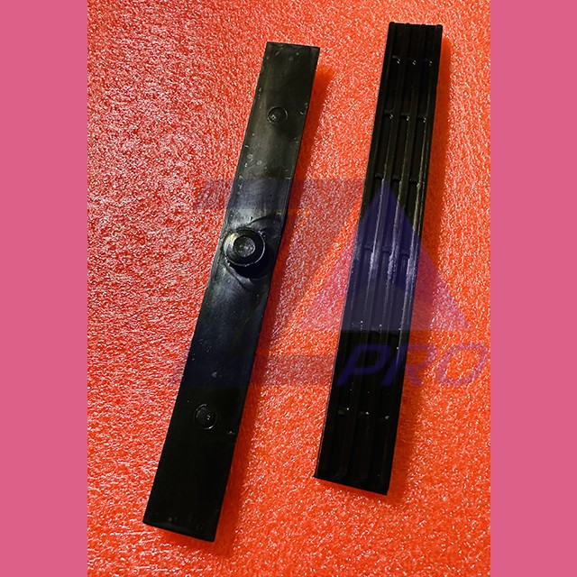 Вкладыш башмака кабины 25х200 мм FAA380F500 Otis Россия