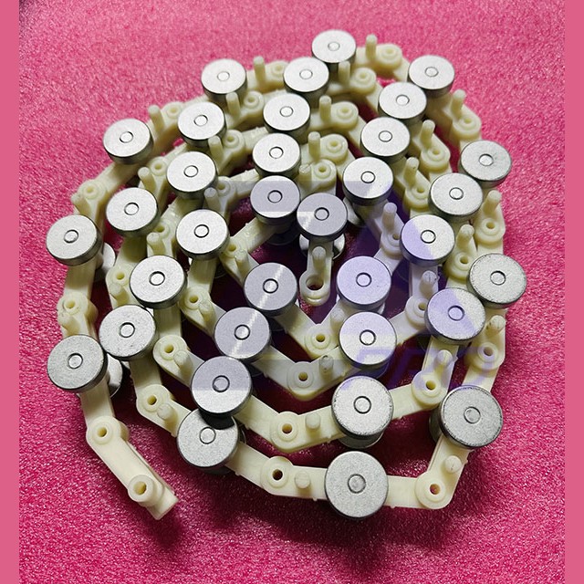 Цепь огибающая балюстрады 34 пары, необслуживаемая L=2094mm шаг 60мм XO-508 Otis