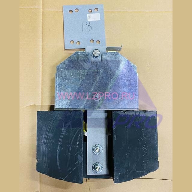 Натяжное устройство ограничителя скорости 1,6 м/с ZAA22700P18 Otis