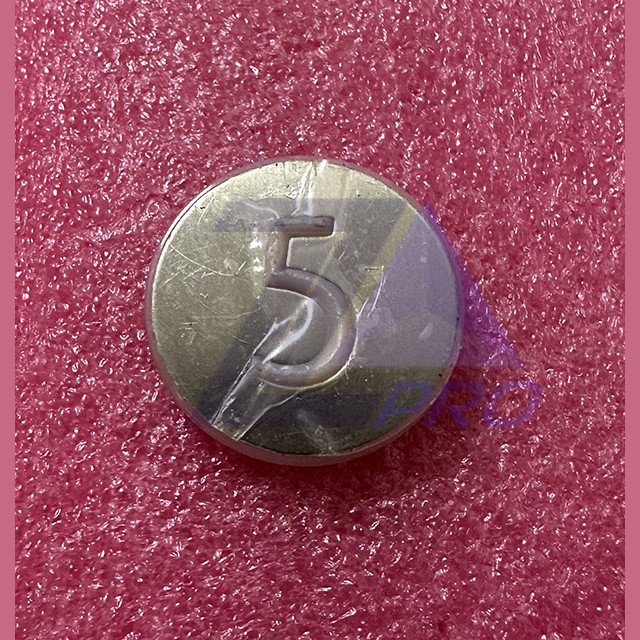 Нажимной элемент (толкатель) белый шлифованный "5" KM870822G005 Kone