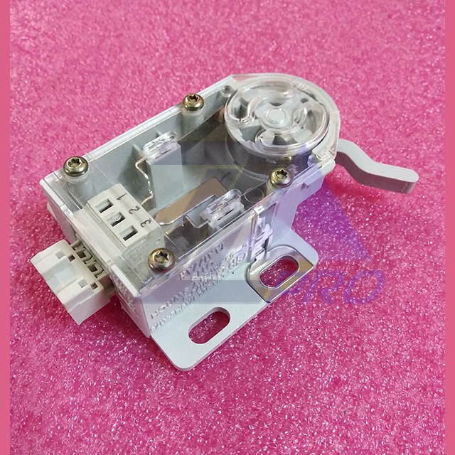 Выключатель правый TAA177AH2 XAA177BL4