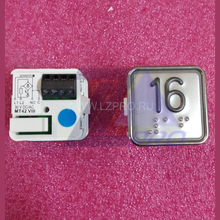 Модуль кнопочный "16" синяя подсветка MT42 VIII Schaefer