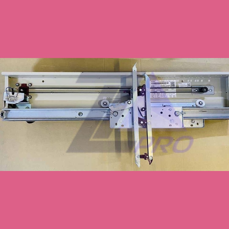 Привод дверей кабины в сборе ( проем 800, Model CS, твухстворчатый телескопический правый, контроллер VVVF4+ Fermator, электродвигатель VVVF Fermator, отводка CDL-CSV2CD200 Fermator)