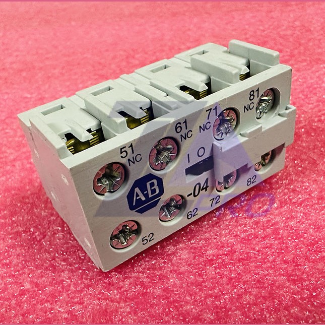 Блок дополнительных контактов 4NC 195-MA04 Allen-Bradley KM258968 Kone