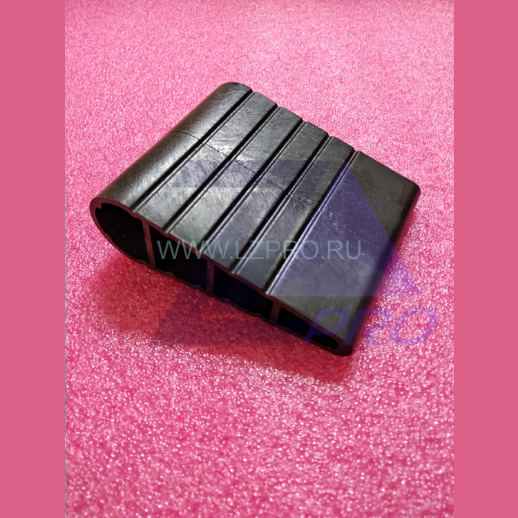 Клин кронштейна подвесного кабеля FO487Y1 Otis