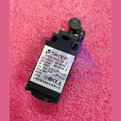 Выключатель концевой X42A-H02/2K-2 TAYEE