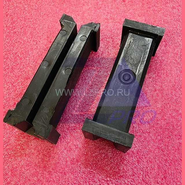 Вкладыш башмака противовеса L-108 мм T-5,5 мм MO380AS1 Otis