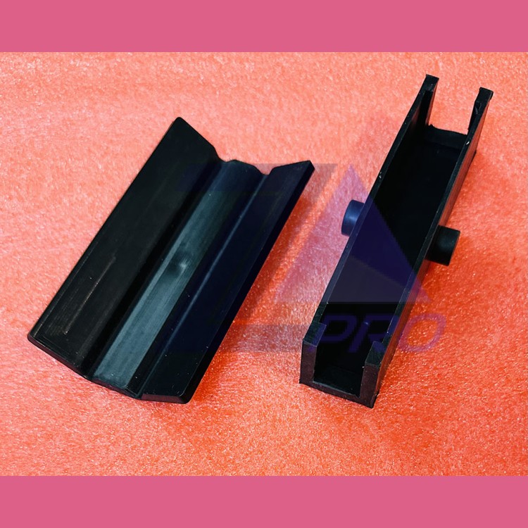 Вкладыш кабины BFK 16 мм с 2-мя пинами под башмак ST140 Macpuarsa (комплект) М12284 ORONA (Пр-во Россия)