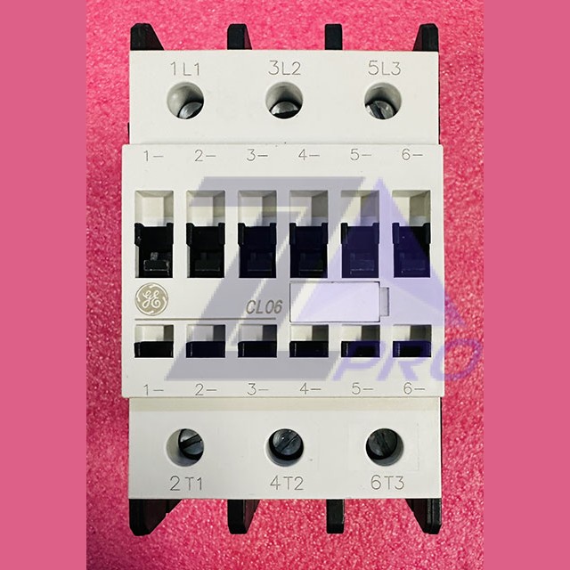 Контактор (3-полюсный, вспомогательные контакты NC, 50A 110/115V) CL06A300M General Electric