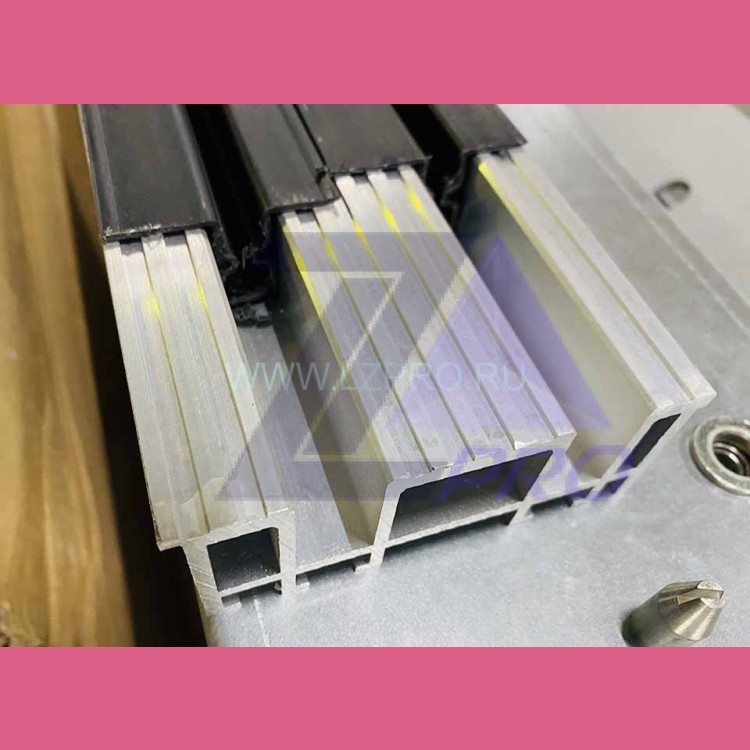 Порог ДШ телескопическое открывание OP-800 мм FBA280AT10