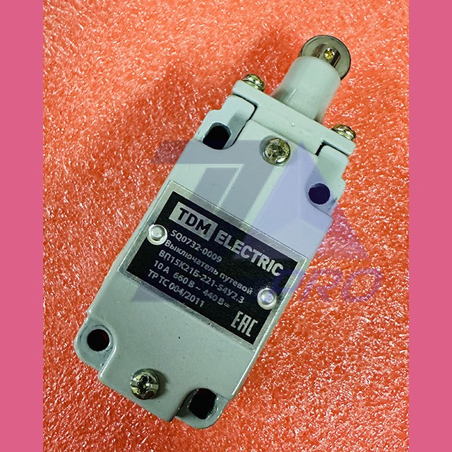 Выключатель путевой ВП15К21Б221-54У2.3