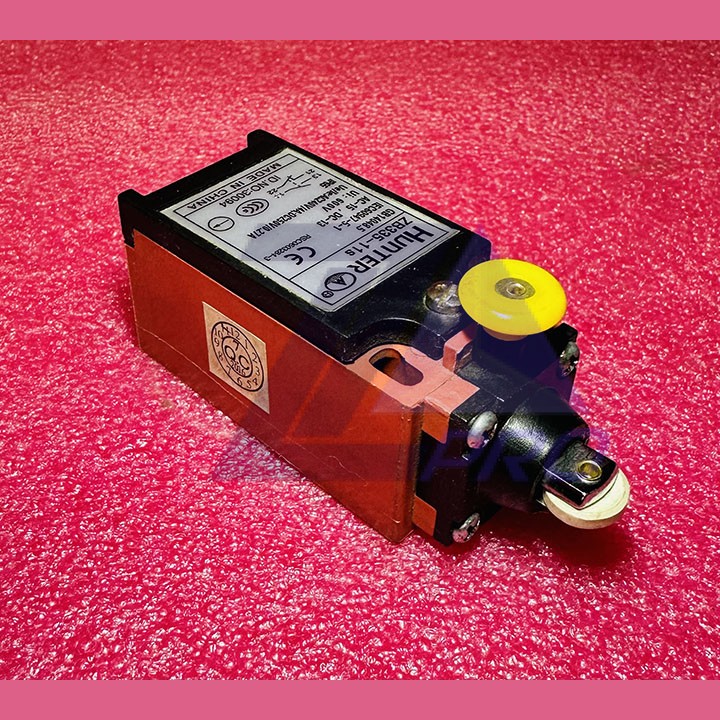 Выключатель несамовозвратный с фиксацией ZB335-11s Hunter