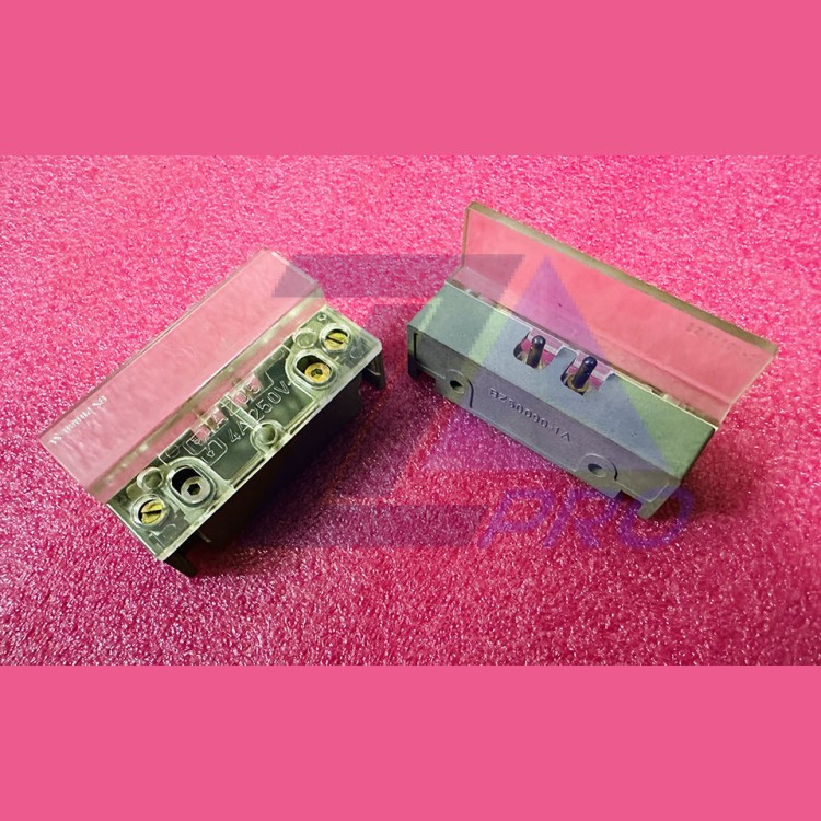 Выключатель AZ05 Door Contact KONE KM254995