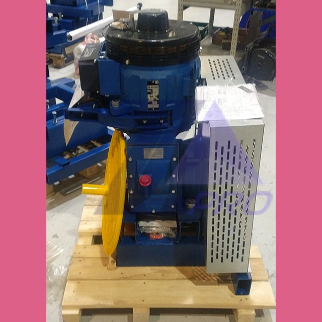 ​Лебедка 13 VTR ZAA9676B1