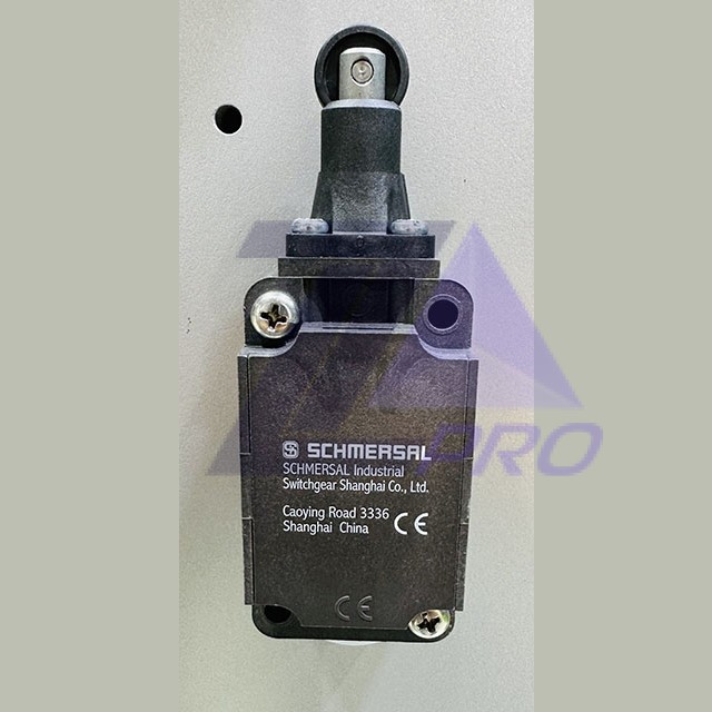 Выключатель TR 336-11Z-M20 SCHMERSAL