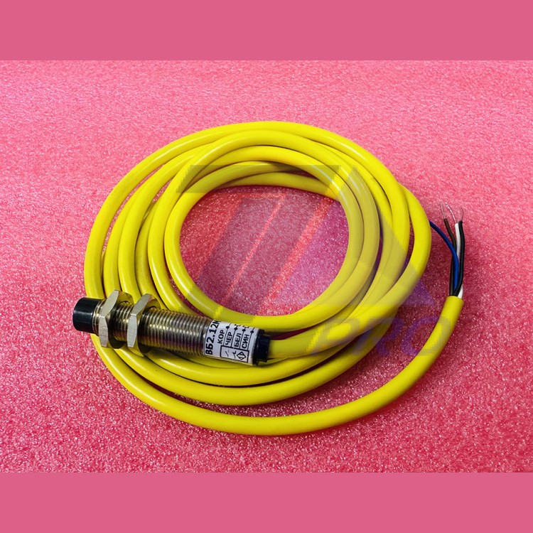 Датчик индуктивный ВБ2.12М.55.4.5.1.К