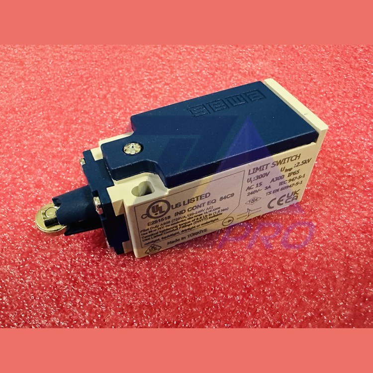 Концевой выключатель Ф11мм 1НО+1НЗ L5K13MUM331 Emas