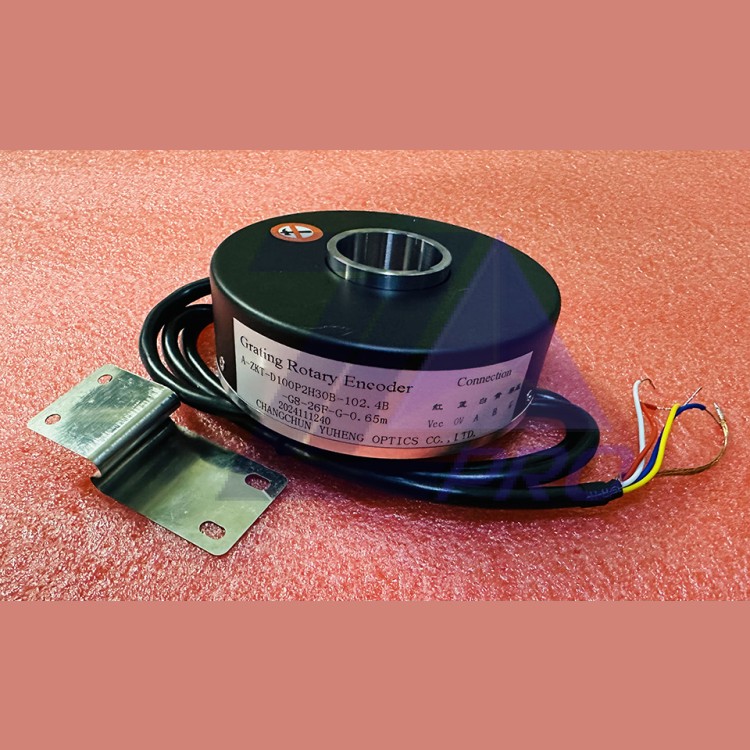 Энкодер инкрементальный для лебедки 13VTR A-ZKT-D100P2H30B-102.4B-G8-26F-G-0.65m Yuheng Optics